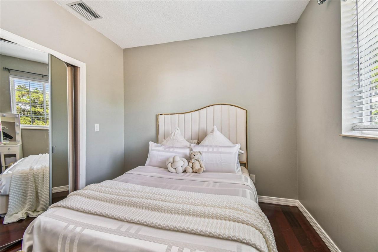 3225 71st Avenue N, Saint Petersburg, FL 33702 Photo