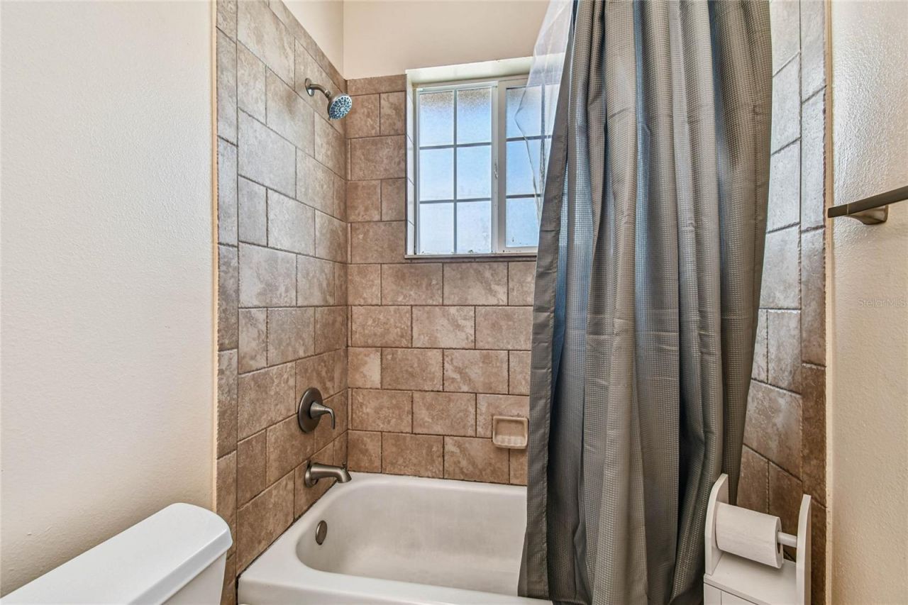 3225 71st Avenue N, Saint Petersburg, FL 33702 Photo