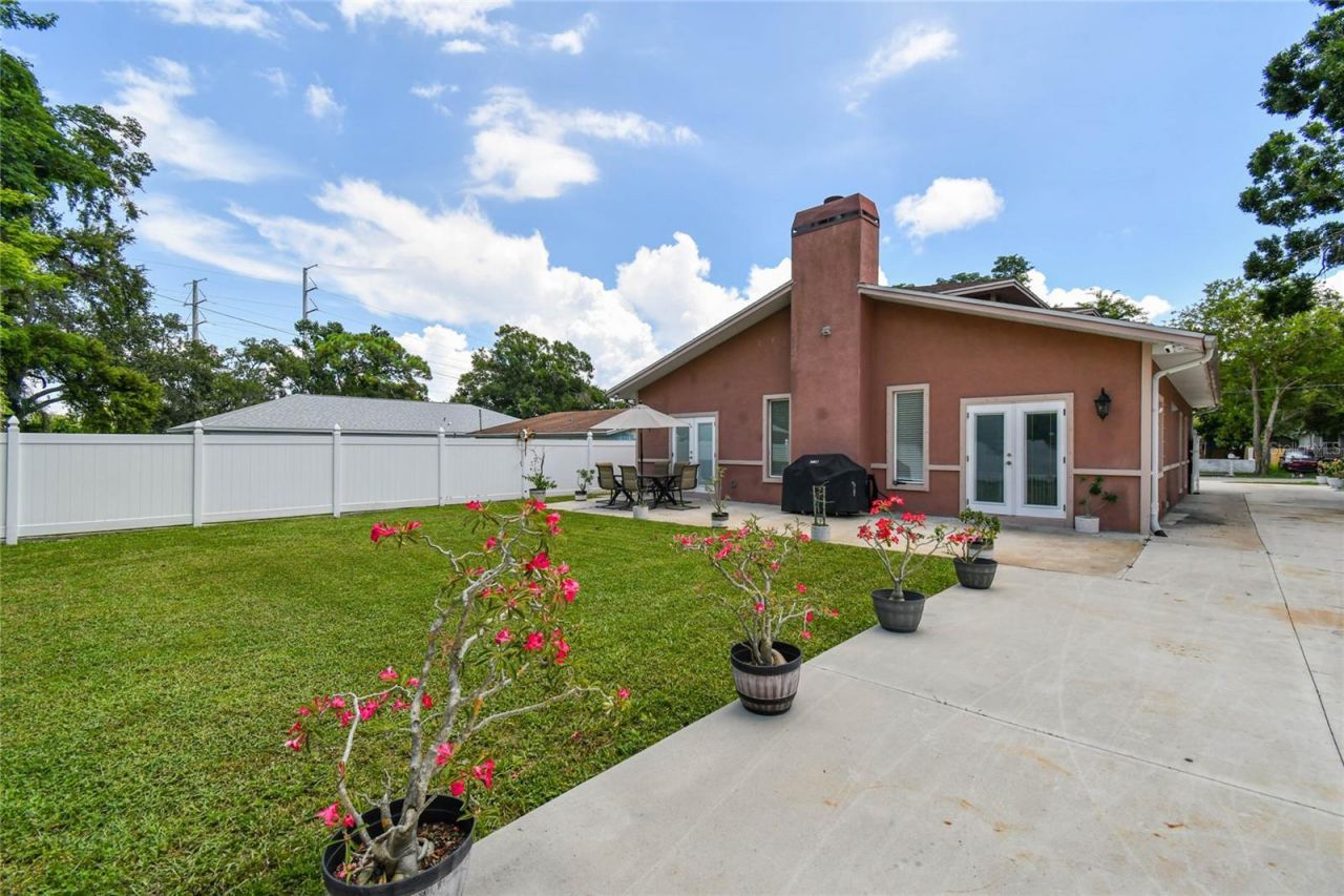 3225 71st Avenue N, Saint Petersburg, FL 33702 Photo
