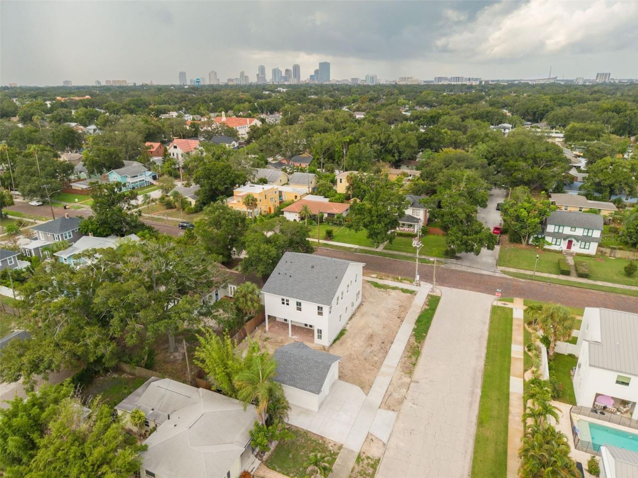 1341 28th Avenue N, Saint Petersburg, FL 33704 Photo