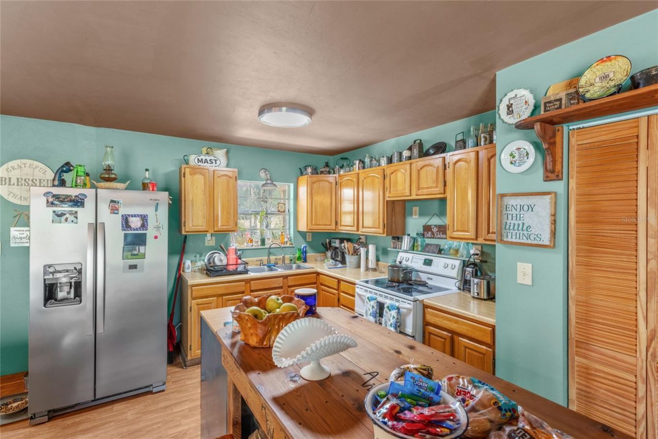 11115 SW 105th Street , Brooker, FL 32622 Photo