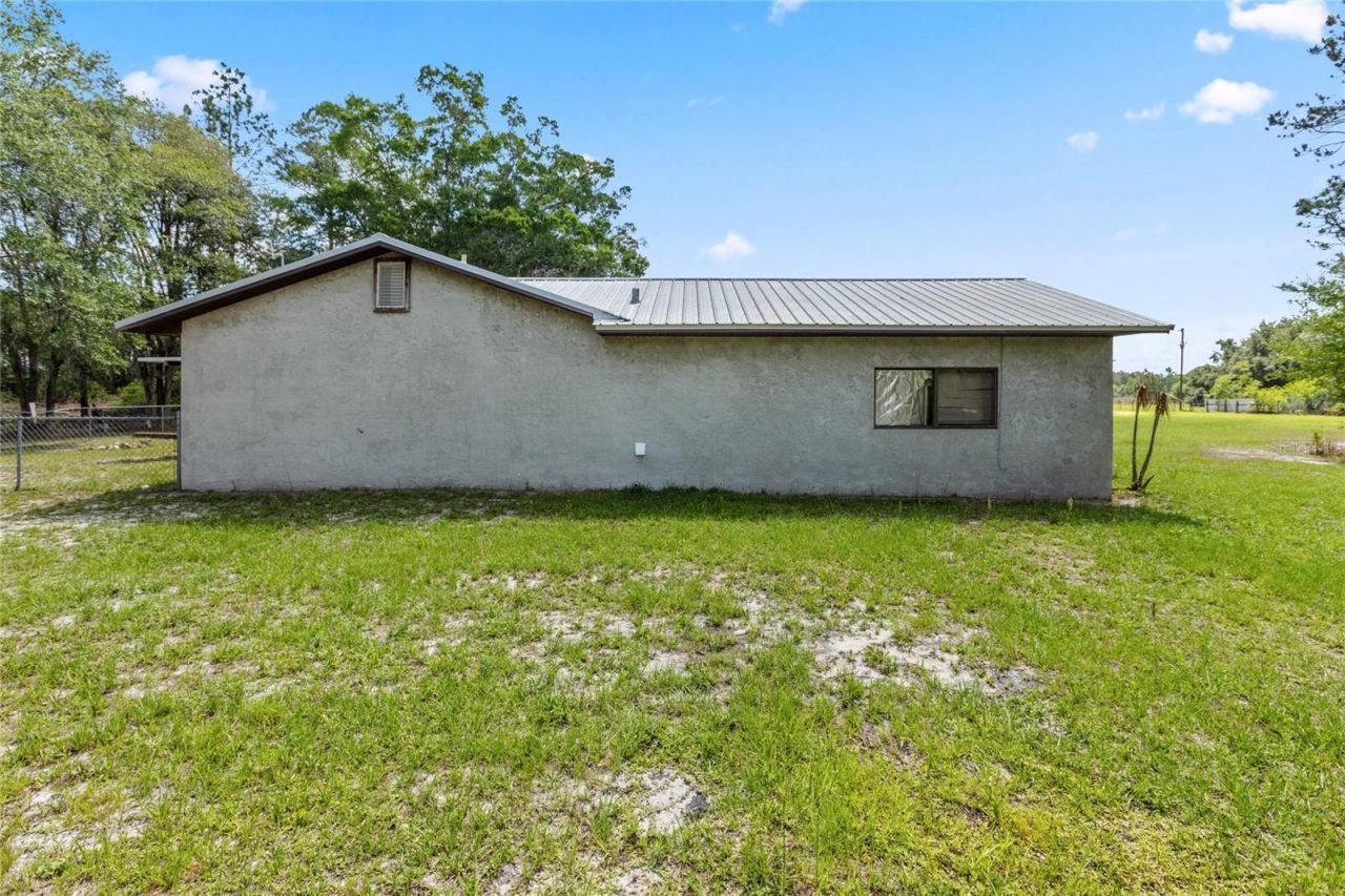 11115 SW 105th Street , Brooker, FL 32622 Photo