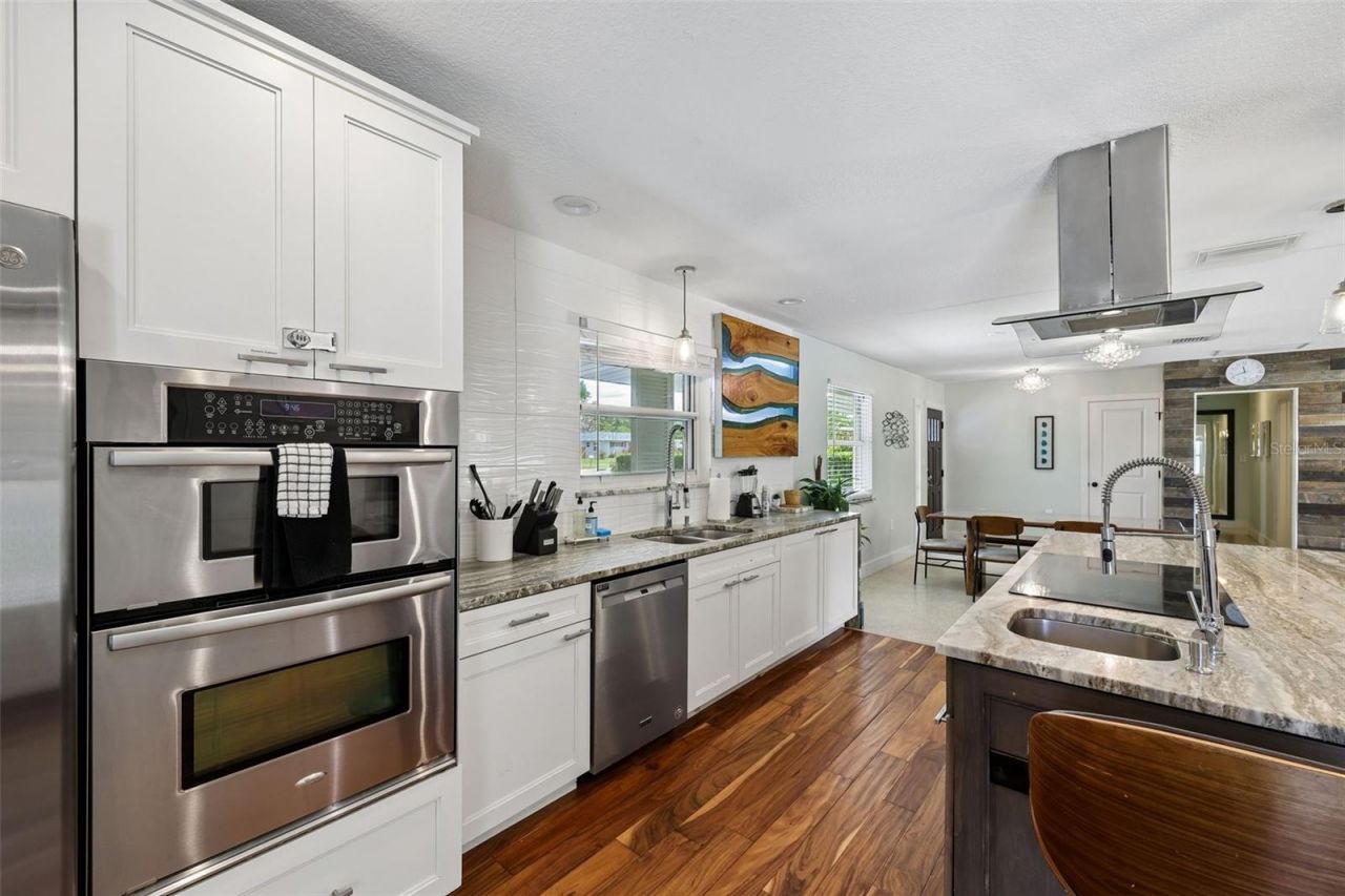 322 Suwanee Avenue, Sarasota, FL 34243 Photo