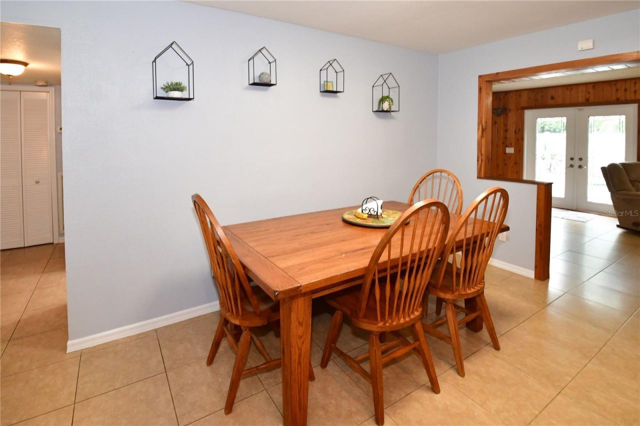 7519 Harbor View Way, Seminole, FL 33776 Photo