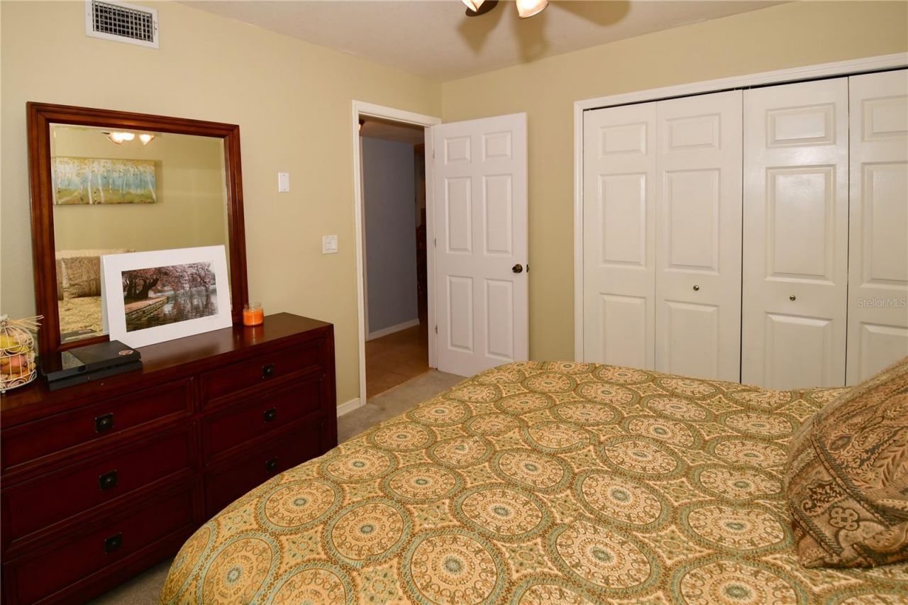 7519 Harbor View Way, Seminole, FL 33776 Photo