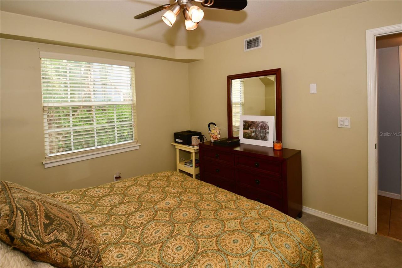 7519 Harbor View Way, Seminole, FL 33776 Photo