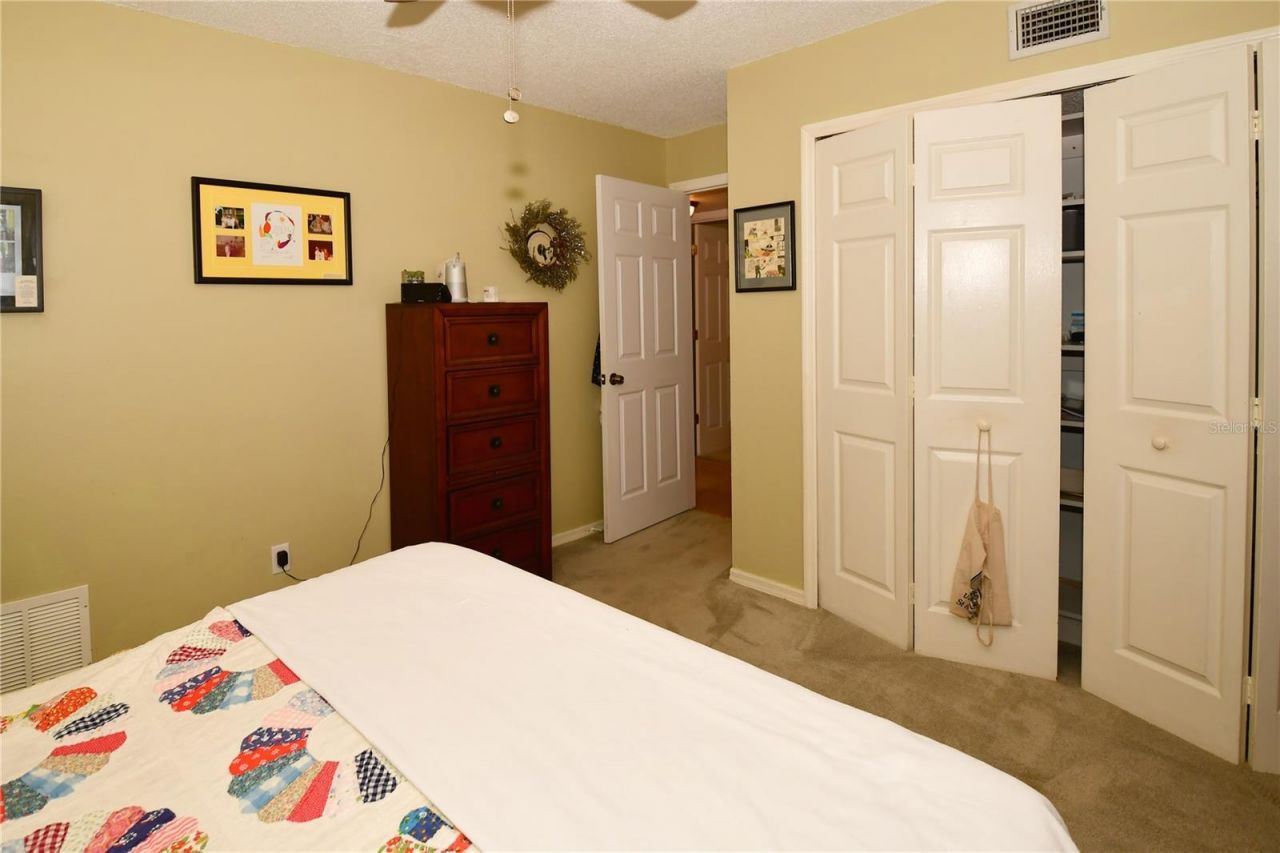 7519 Harbor View Way, Seminole, FL 33776 Photo