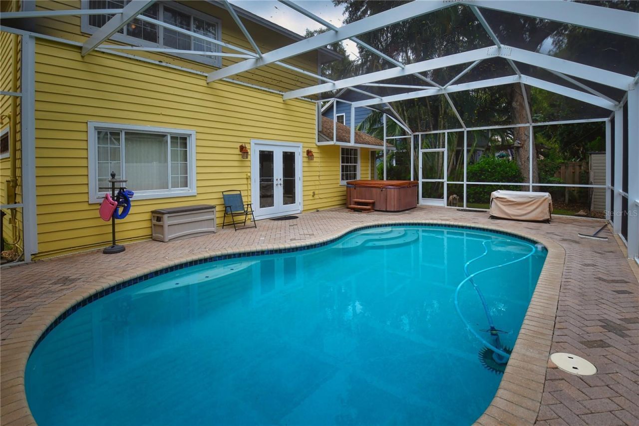 7519 Harbor View Way, Seminole, FL 33776 Photo