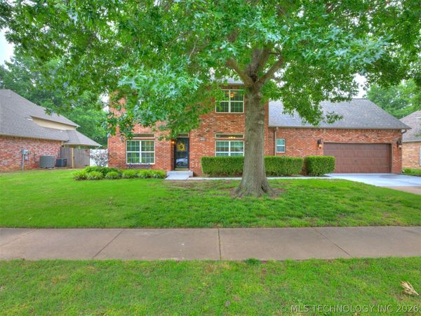 1305 E Dover Street , Broken Arrow, OK 74012