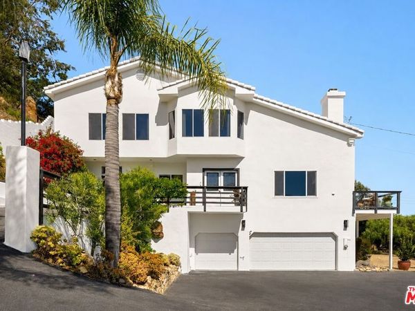 21630 Saddle Peak Road, Topanga, CA 90290