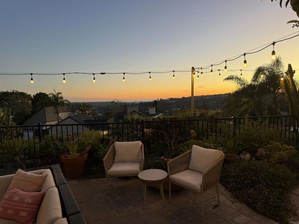 2756 Southampton, Carlsbad, CA 92010