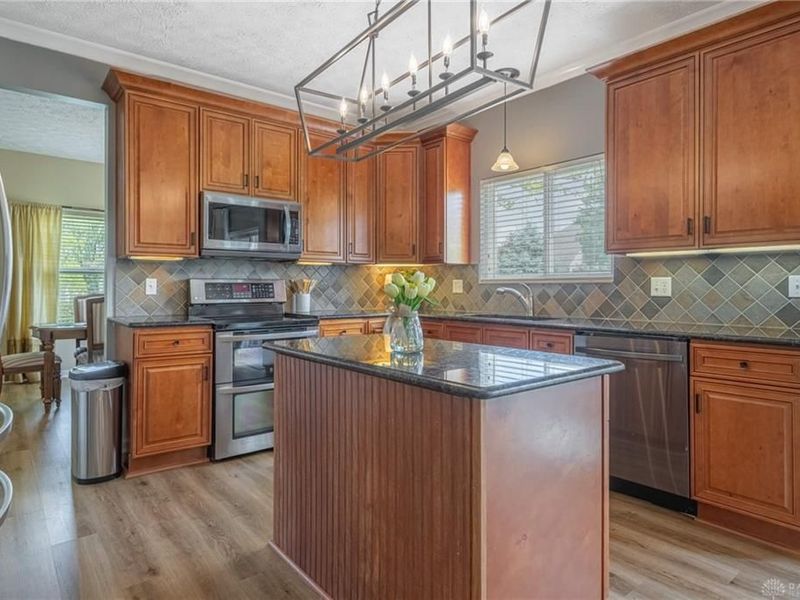 450 Null Boulevard, Springboro, OH 45066 Photo 11