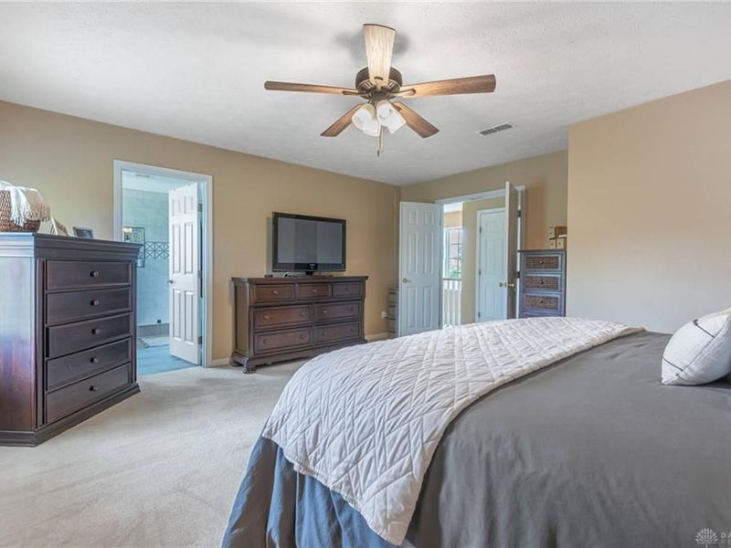 450 Null Boulevard, Springboro, OH 45066 Photo 18