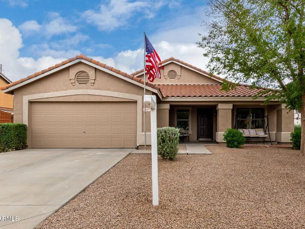 3587 E TRIGGER Way, Gilbert, AZ 85297
