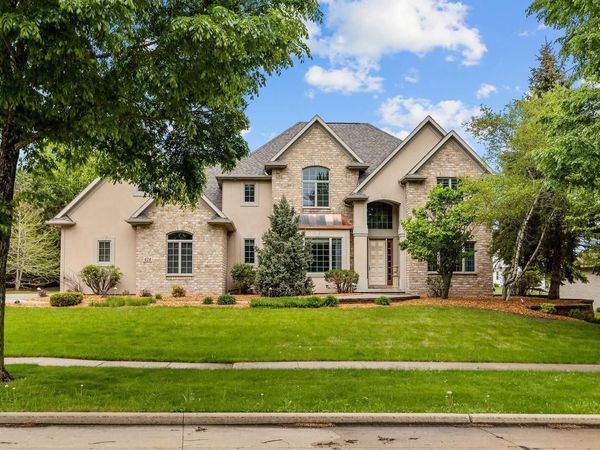 424 E TALLGRASS DRIVE, Appleton, WI 54913
