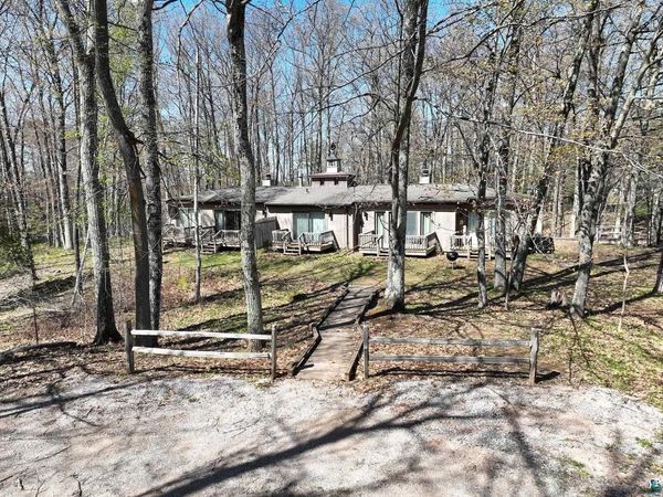 443 Bojo Ln E, La Pointe, WI 54850