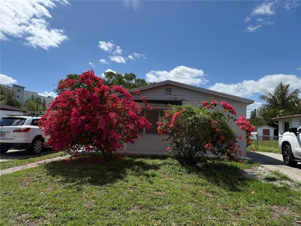 3810 SW 25th St , Unit 1, West Park, FL 33023