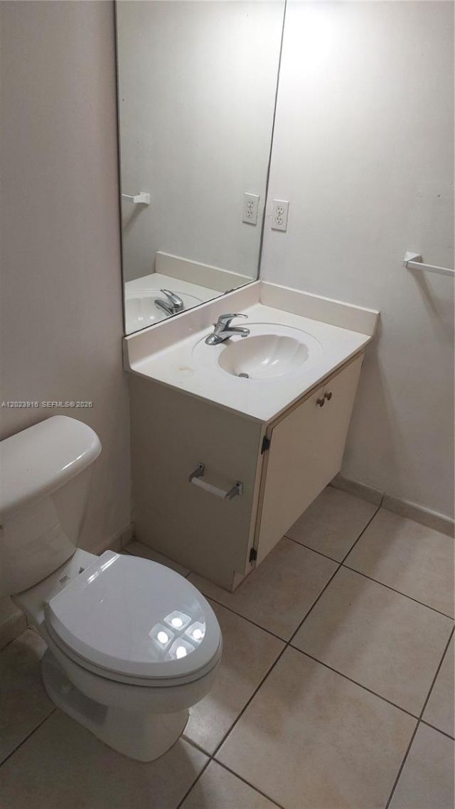 7290 NW 114th Ave , Unit 206-7, Doral, FL 33178 Photo