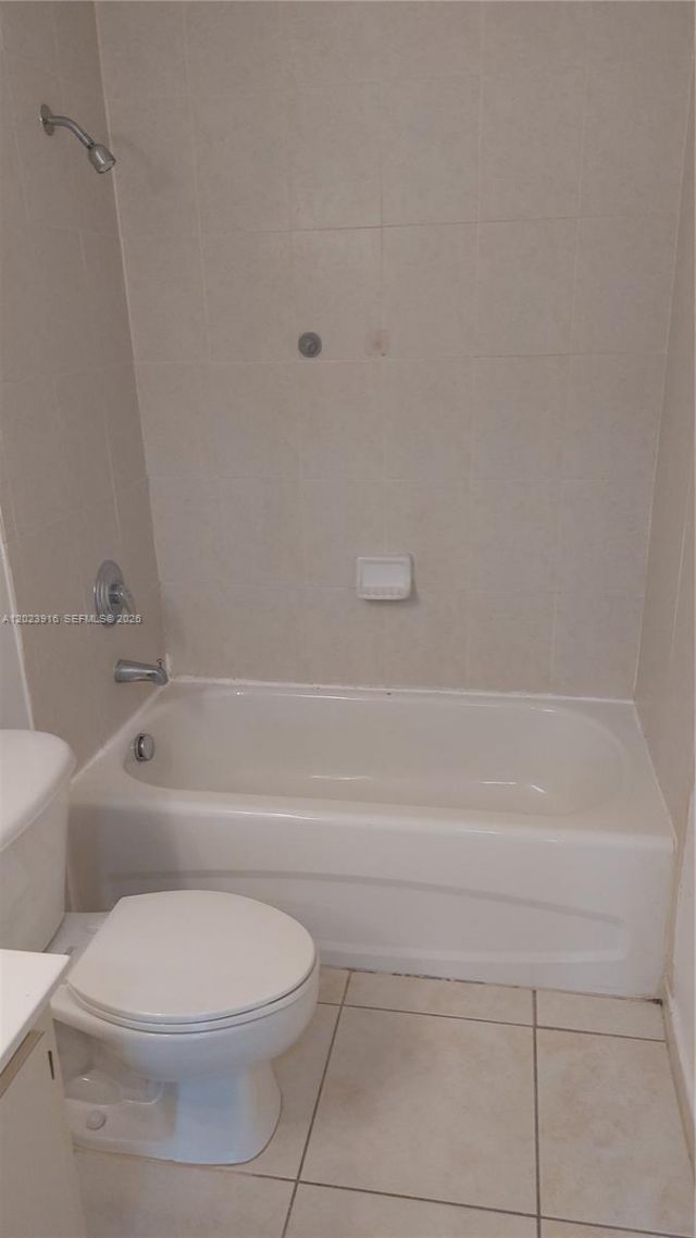 7290 NW 114th Ave , Unit 206-7, Doral, FL 33178 Photo