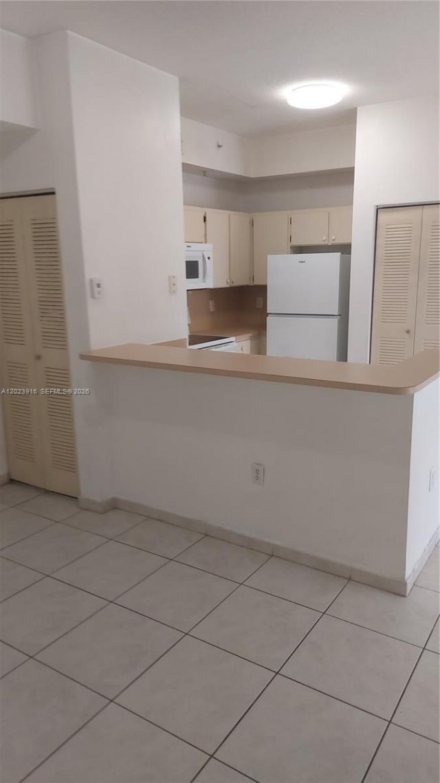 7290 NW 114th Ave , Unit 206-7, Doral, FL 33178 Photo