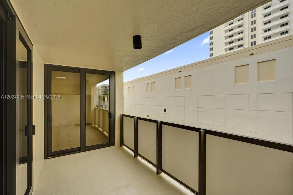 1623 Collins Ave, Unit 512, Miami Beach, FL 33139 Photo