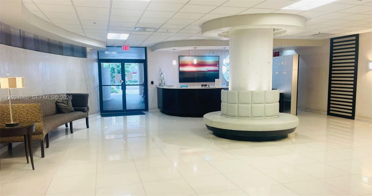1623 Collins Ave, Unit 512, Miami Beach, FL 33139 Photo