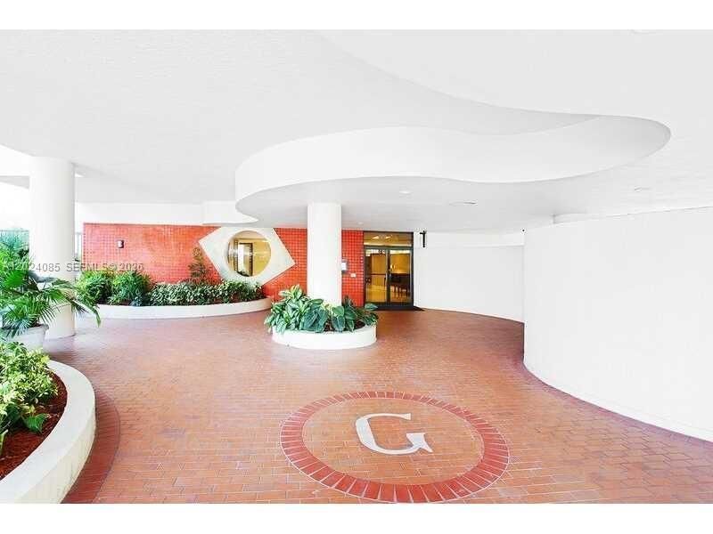 1623 Collins Ave, Unit 512, Miami Beach, FL 33139 Photo