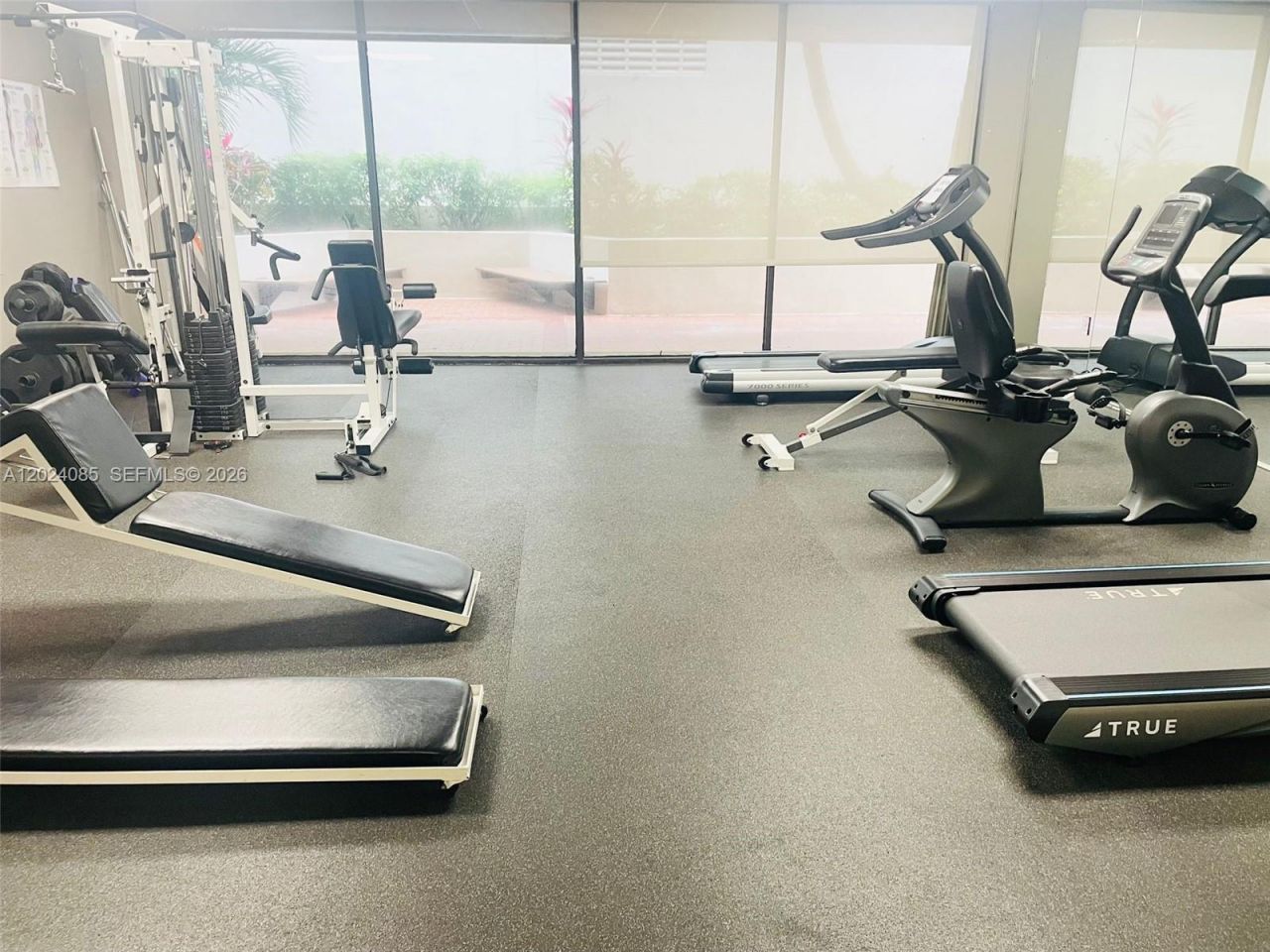 1623 Collins Ave, Unit 512, Miami Beach, FL 33139 Photo