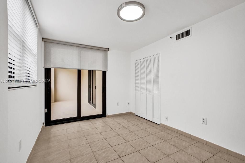 1623 Collins Ave, Unit 512, Miami Beach, FL 33139 Photo