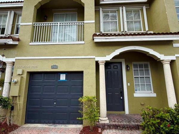 2560 SE 15th Ct , Homestead, FL 33035
