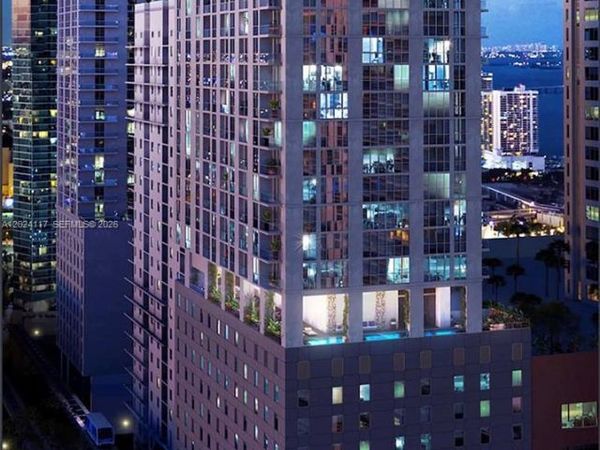 227 NE 2nd St , Unit 1701, Miami, FL 33132