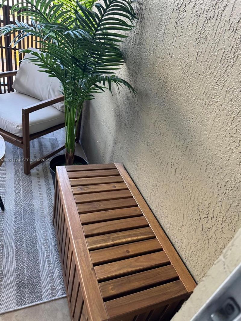 120 S Douglas Rd , Unit 302, Miami, FL 33134 Photo