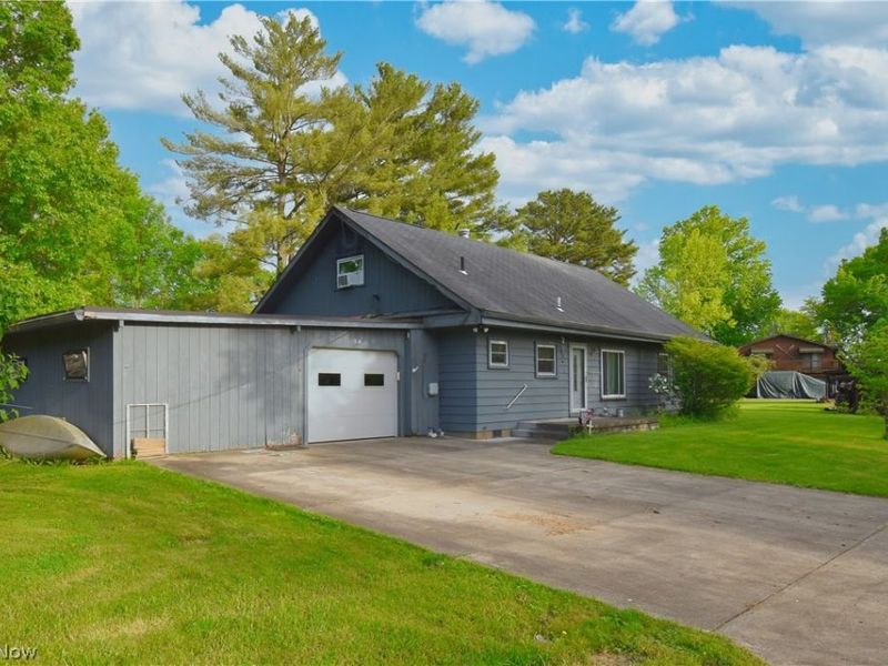 1214 Arrowhead Drive SW, Dellroy, OH 44620 Photo 11