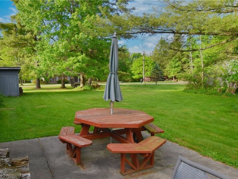 1214 Arrowhead Drive SW, Dellroy, OH 44620 Photo 14