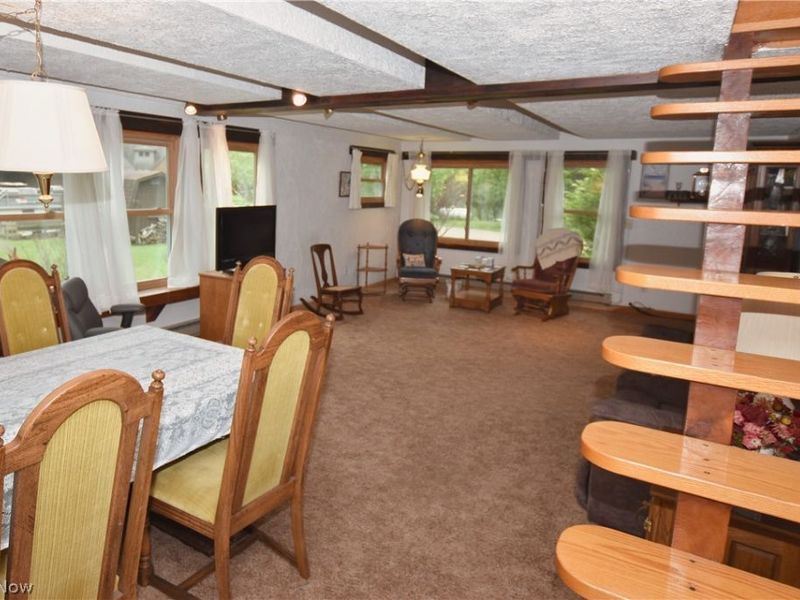 1214 Arrowhead Drive SW, Dellroy, OH 44620 Photo 17