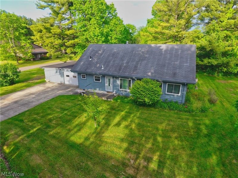 1214 Arrowhead Drive SW, Dellroy, OH 44620 Photo 3