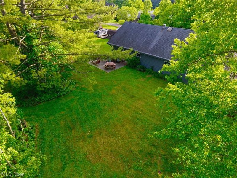 1214 Arrowhead Drive SW, Dellroy, OH 44620 Photo 5