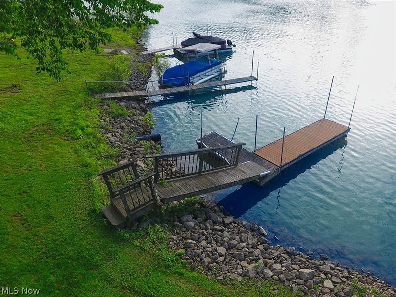 1214 Arrowhead Drive SW, Dellroy, OH 44620 Photo 7