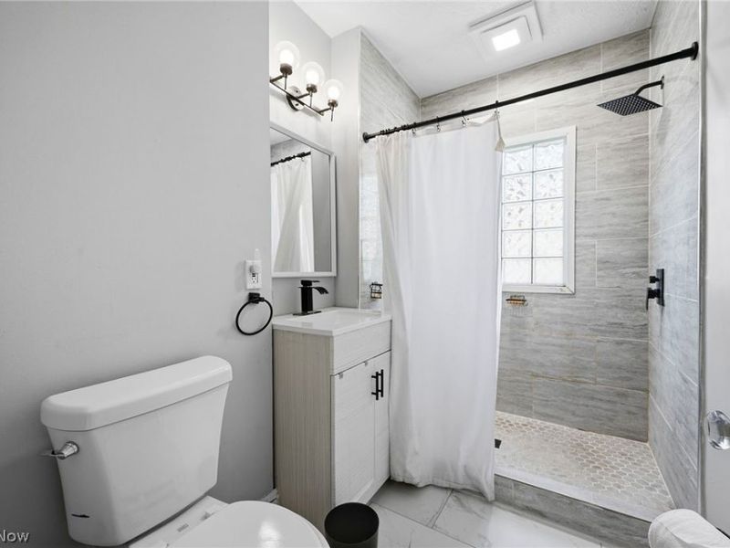2834 Ludlow Road , Cleveland, OH 44120 Photo 31