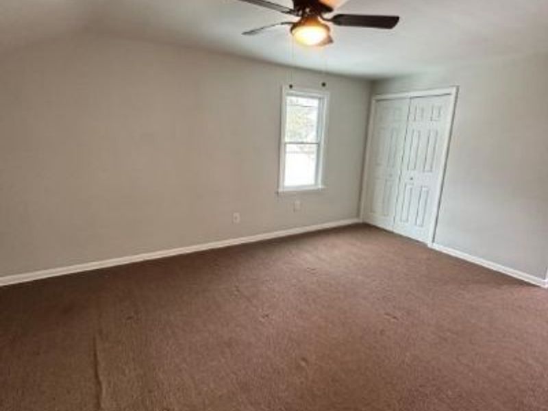 15612 Cloverside Avenue, Cleveland, OH 44128 Photo 10