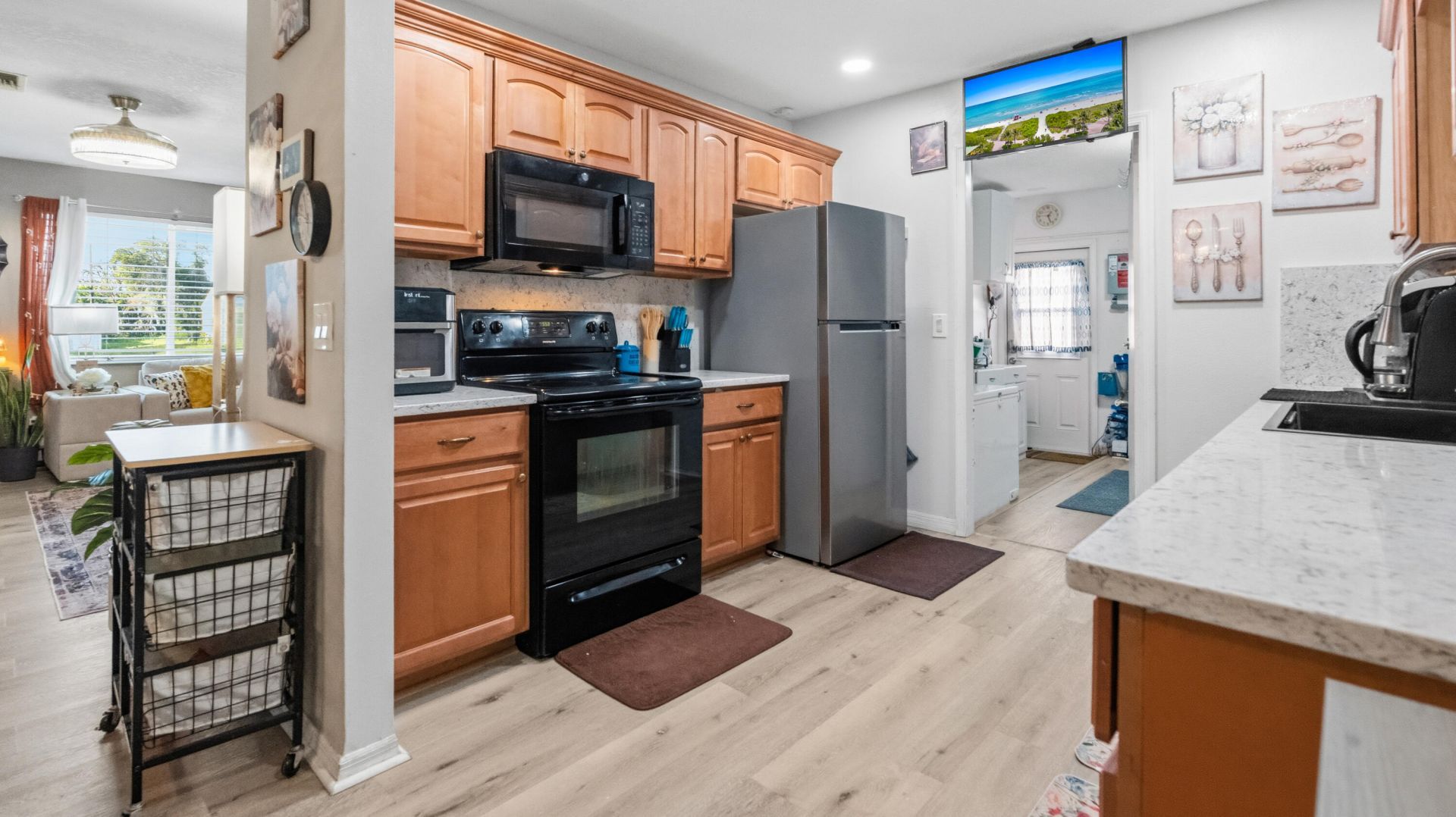 386 SE Oakridge Drive, Port Saint Lucie, FL 34984 Photo