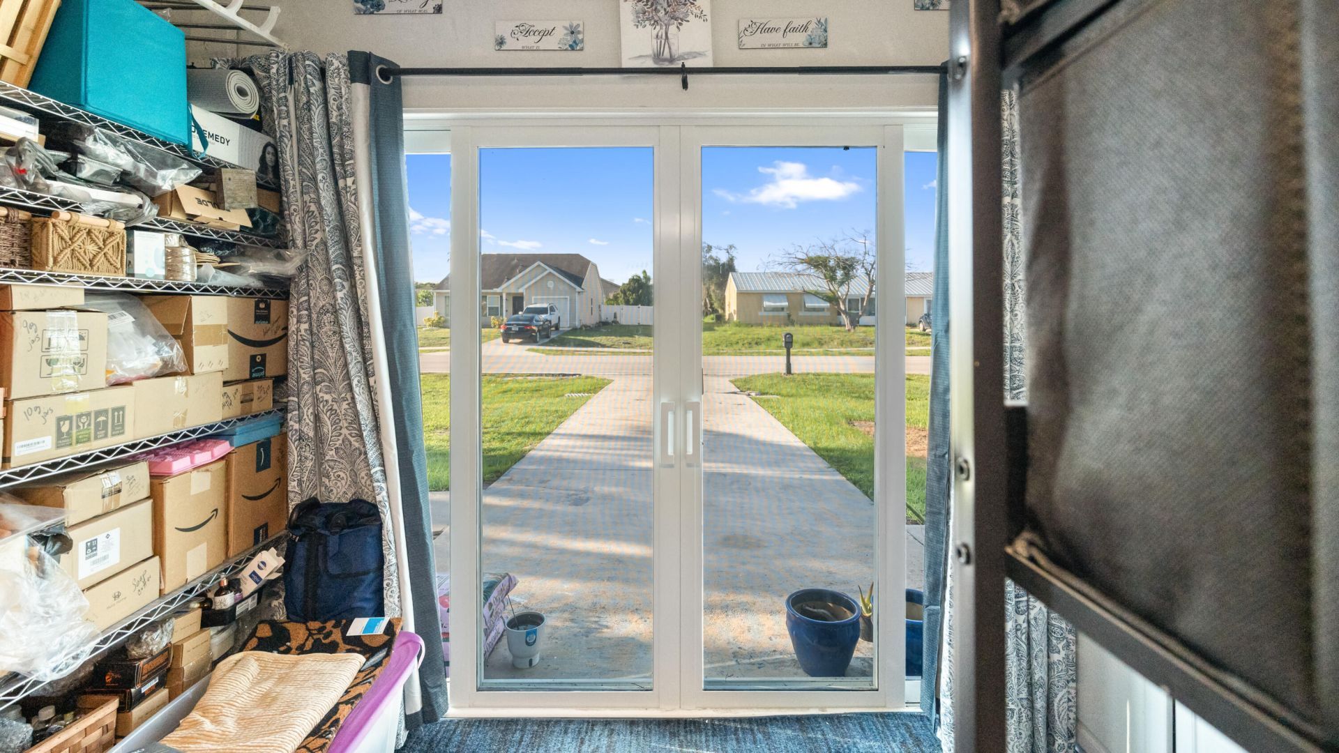 386 SE Oakridge Drive, Port Saint Lucie, FL 34984 Photo