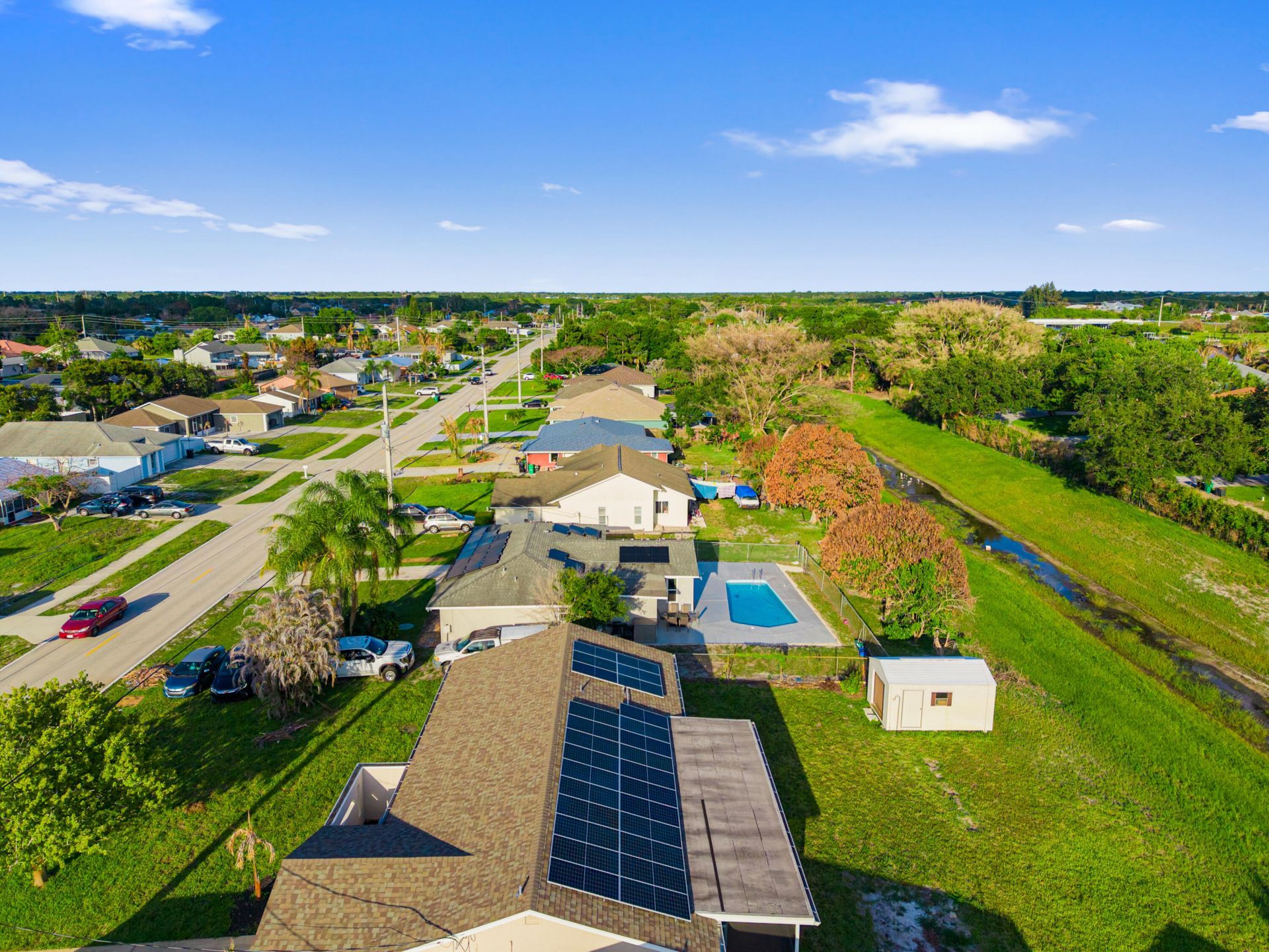386 SE Oakridge Drive, Port Saint Lucie, FL 34984 Photo
