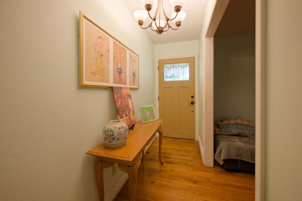 1327 Oceanview Road Photo 10