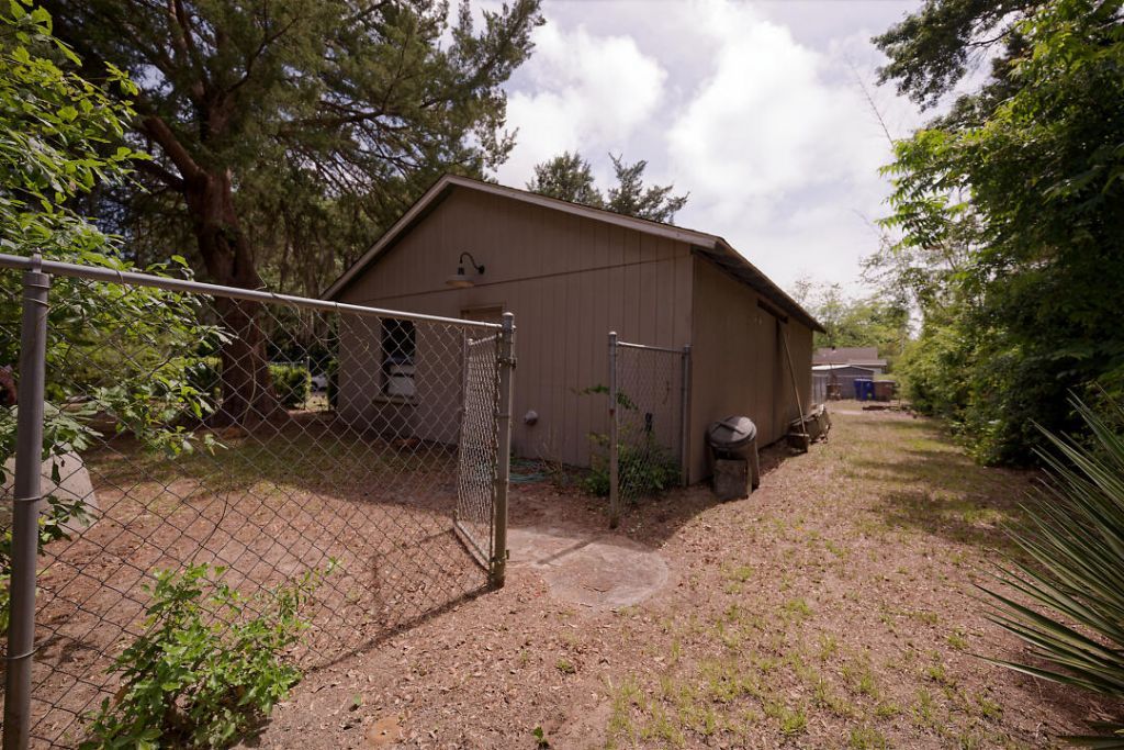 1327 Oceanview Road Photo 21