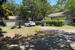 1327 Oceanview Road photo 4