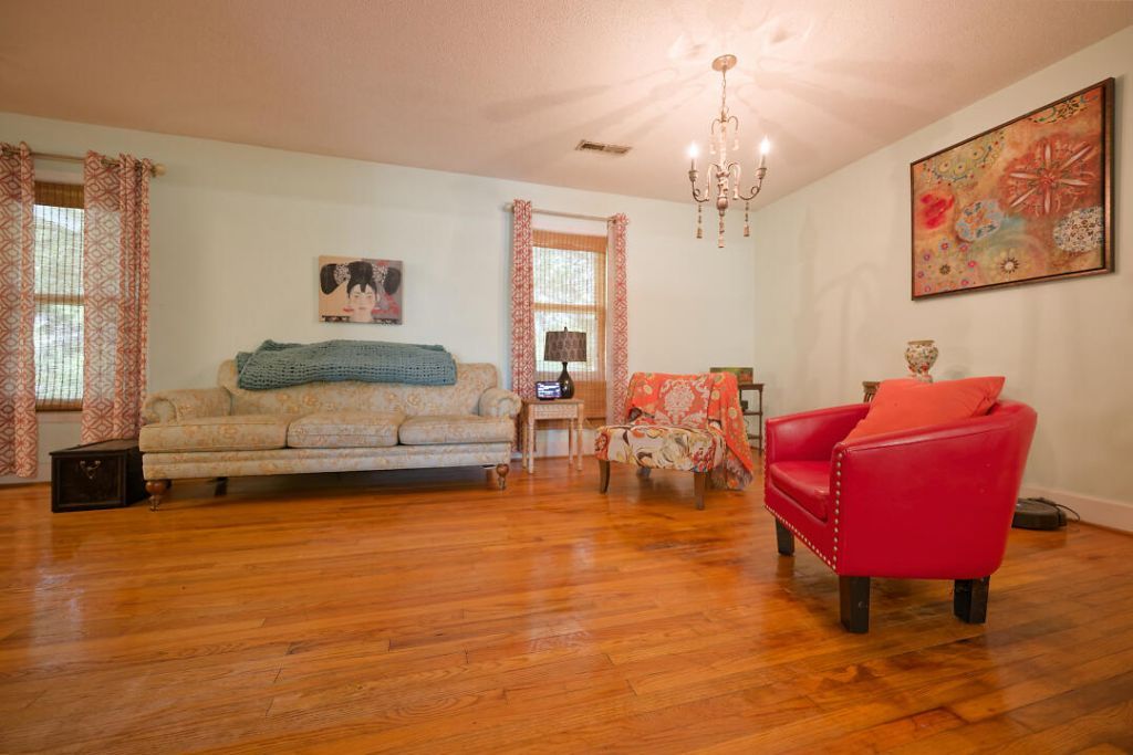 1327 Oceanview Road Photo 8