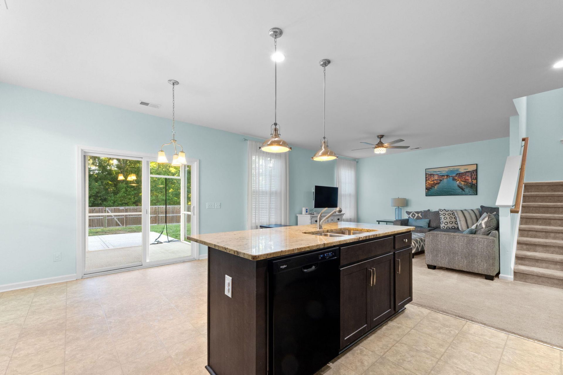 1422 Hermitage Lane Photo 8