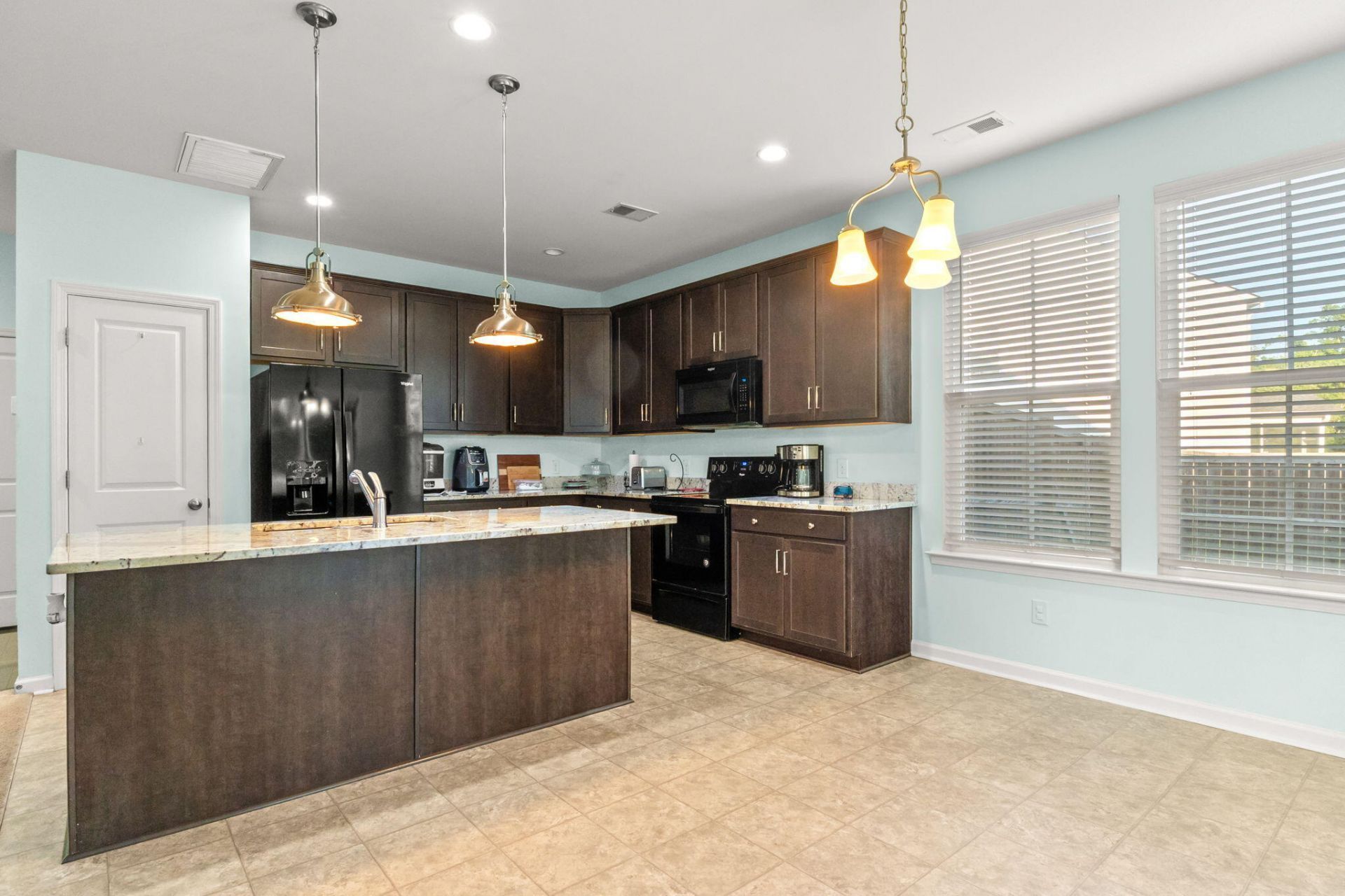 1422 Hermitage Lane Photo 9