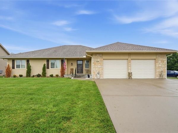 710 GAMMA GRASS Place, Raymore, MO 64083